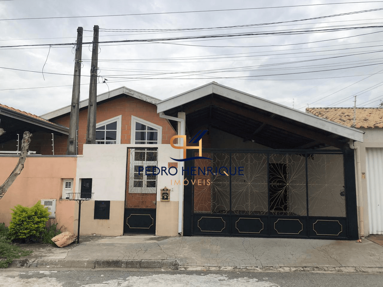 Casa de 3 quartos, 145m² no bairro Altos De Santanna, em Jacareí