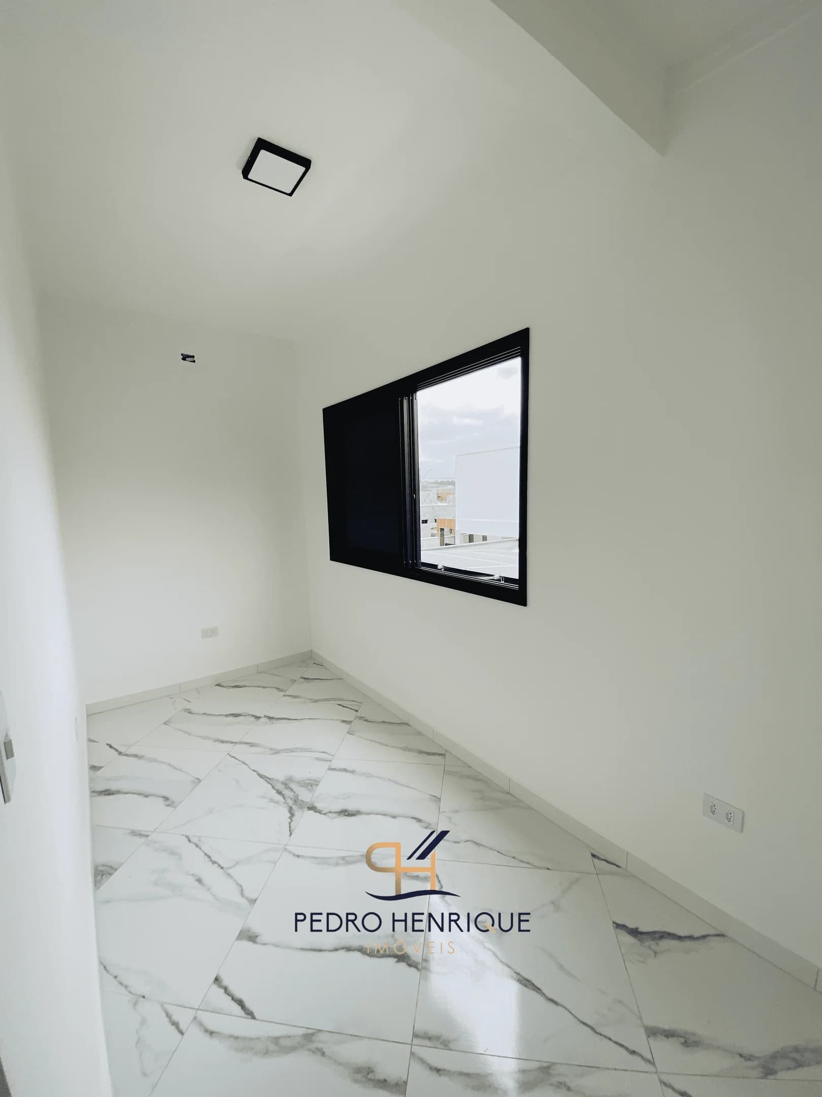 Miniatura 18