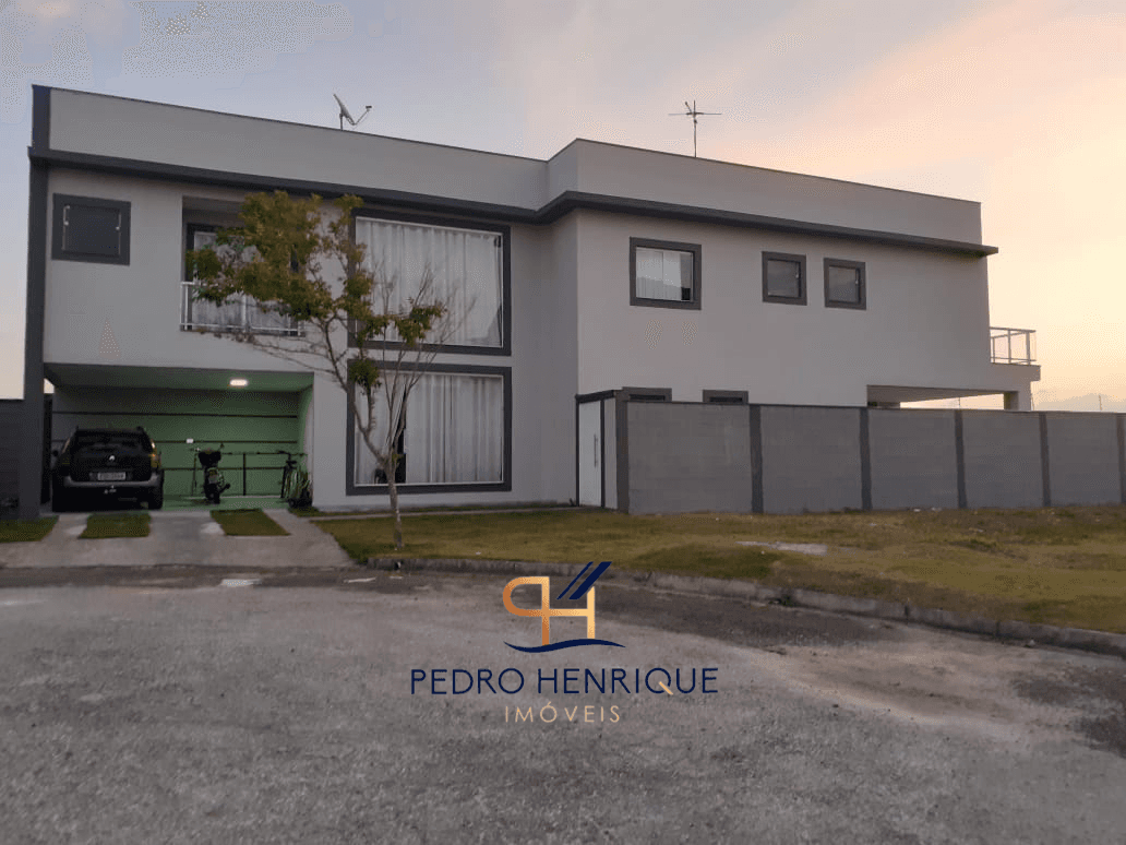 Casa de Condomínio de 4 quartos, 247m² no bairro Jardim Jacinto, em Jacareí