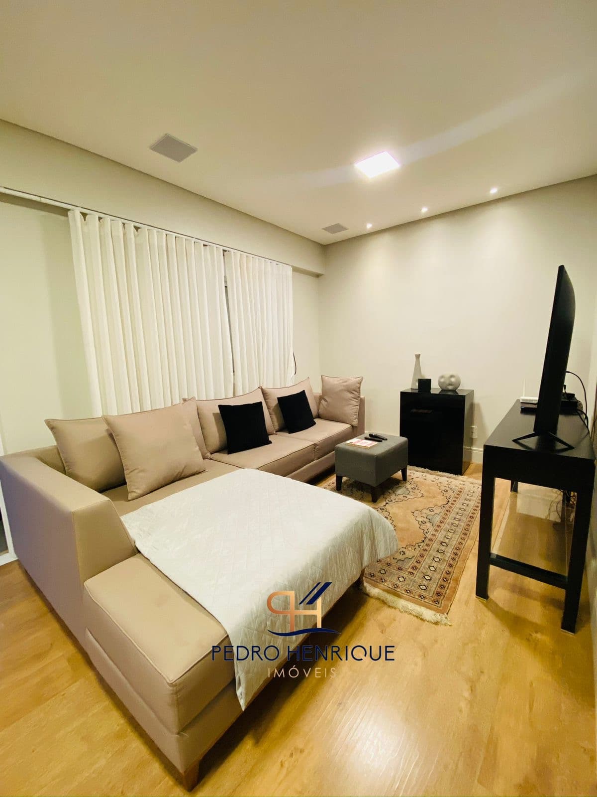 Apartamento de 3 quartos, 147m² no bairro Vila Ema, em São José dos Campos